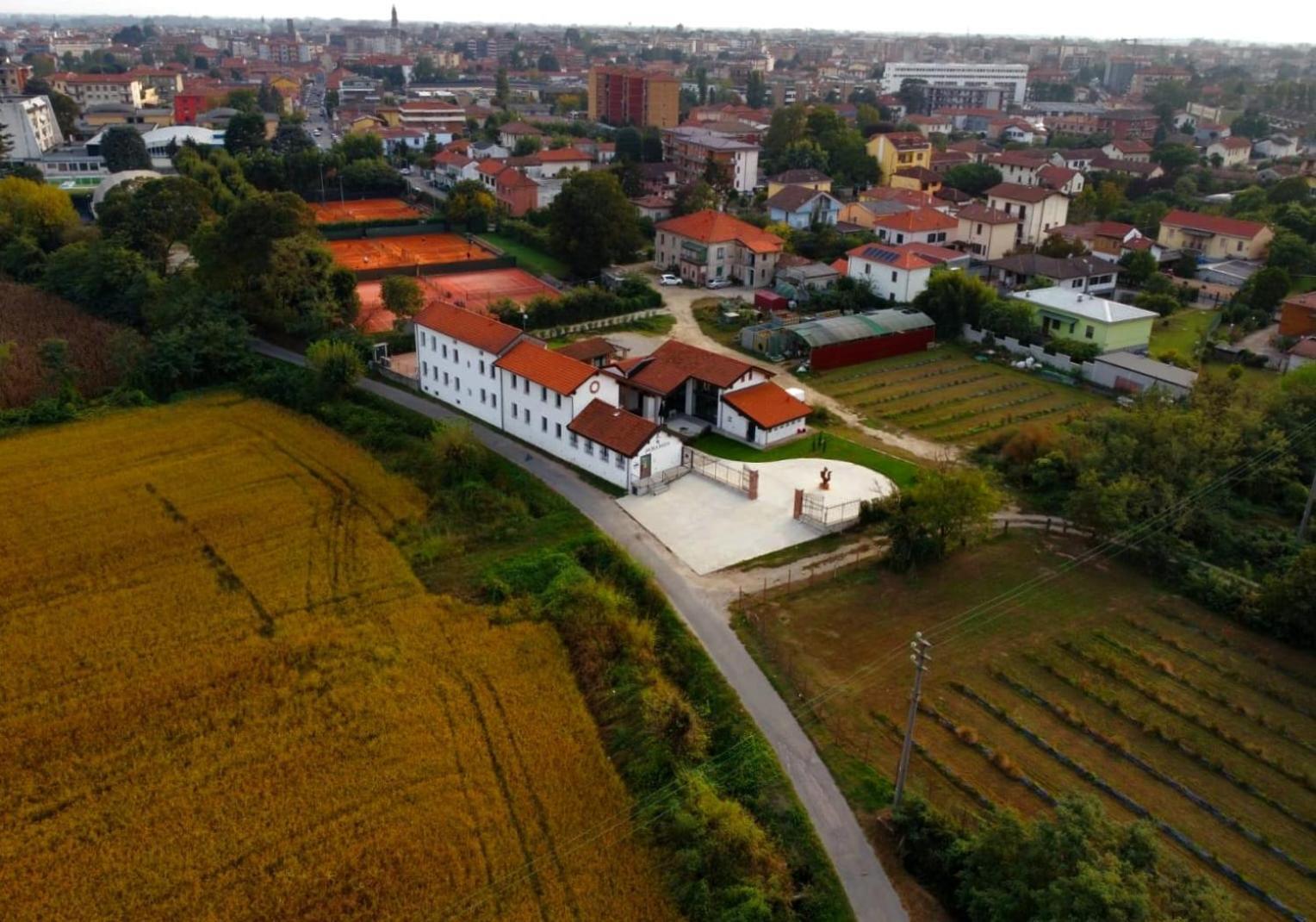 Cascina Mora Bassa Vigevano Exterior foto